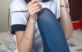 PANS 当红模特人气女神 小小 精彩私拍 1V