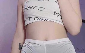 快手 燕儿 小舞 6月顶级VIP，骆驼趾顶B骚舞合集60V