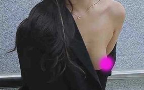 黄X 小西 尺度外拍597P+3V【4.71G】