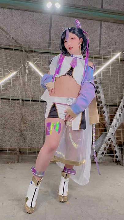 COS comonun 胜利女神妮姬，舒恩阿嘿颜9V【3.44G】