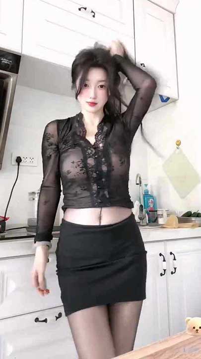 快手 矫妻 大奶少妇裸舞骚话道具3V【1.06G】