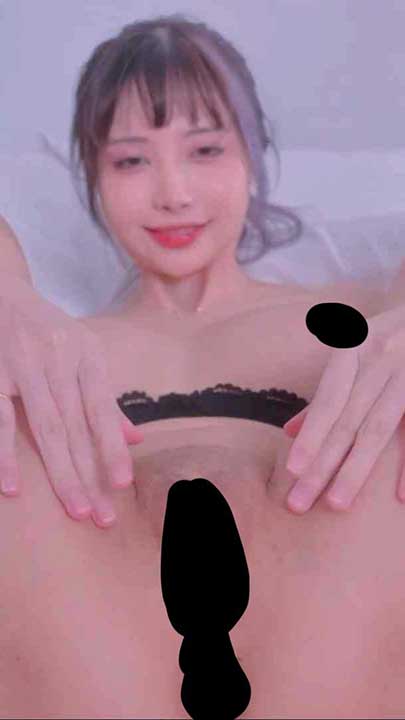 JVID 芸希 最高峰女教练裸体运动1V【574M】