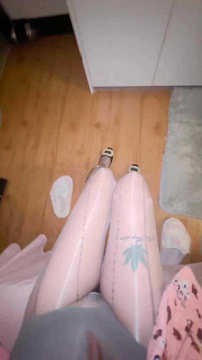 快手 章鱼肉丸 极品反差纹身妹大尺度私拍7V【7.56G】
