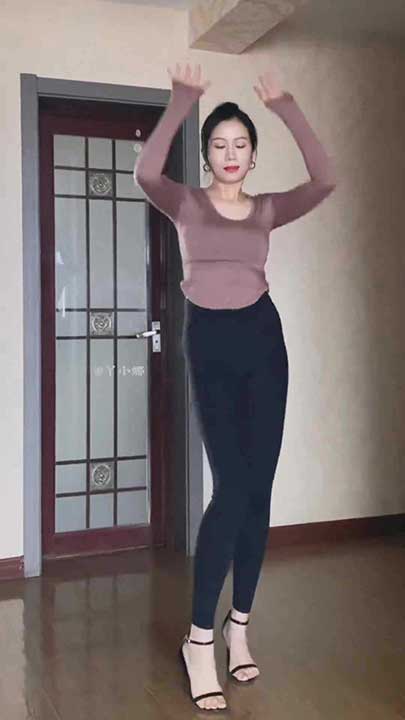 抖音 丫小娜 极品老A8骚熟女抖音视频10V